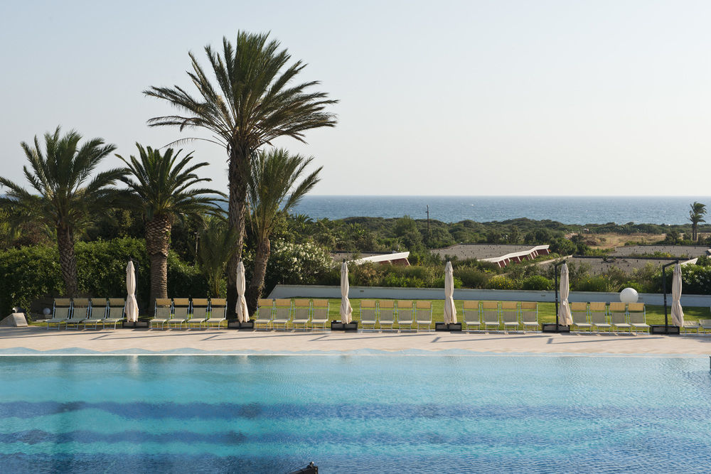 Grand Hotel Masseria Santa Lucia Ostuni Exterior photo